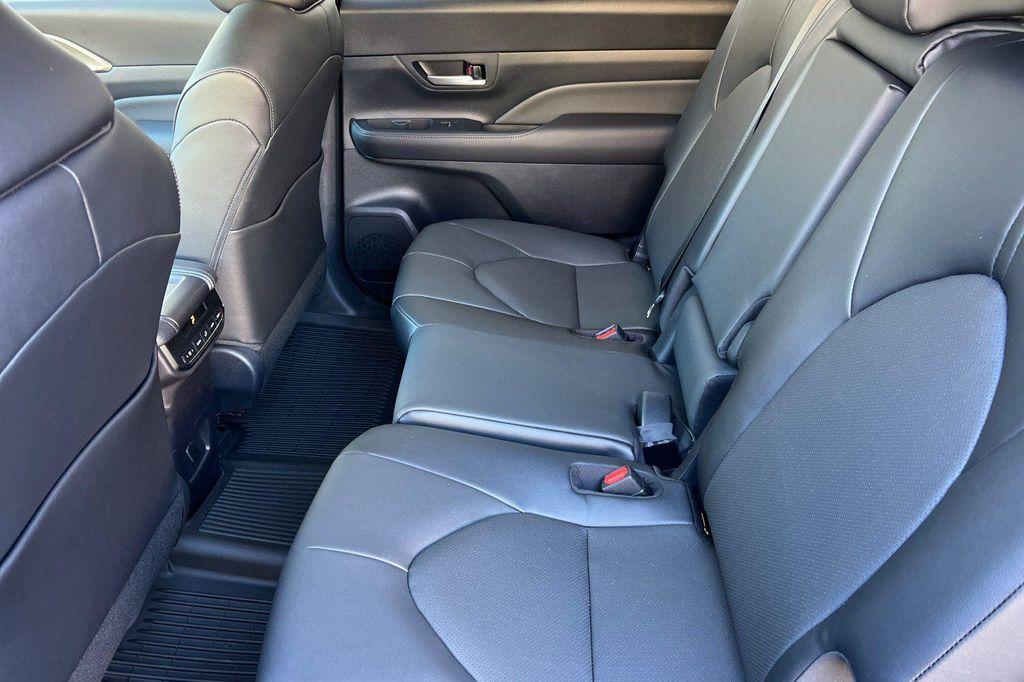 new 2026 Toyota Grand Highlander Hybrid car, priced at $56,548