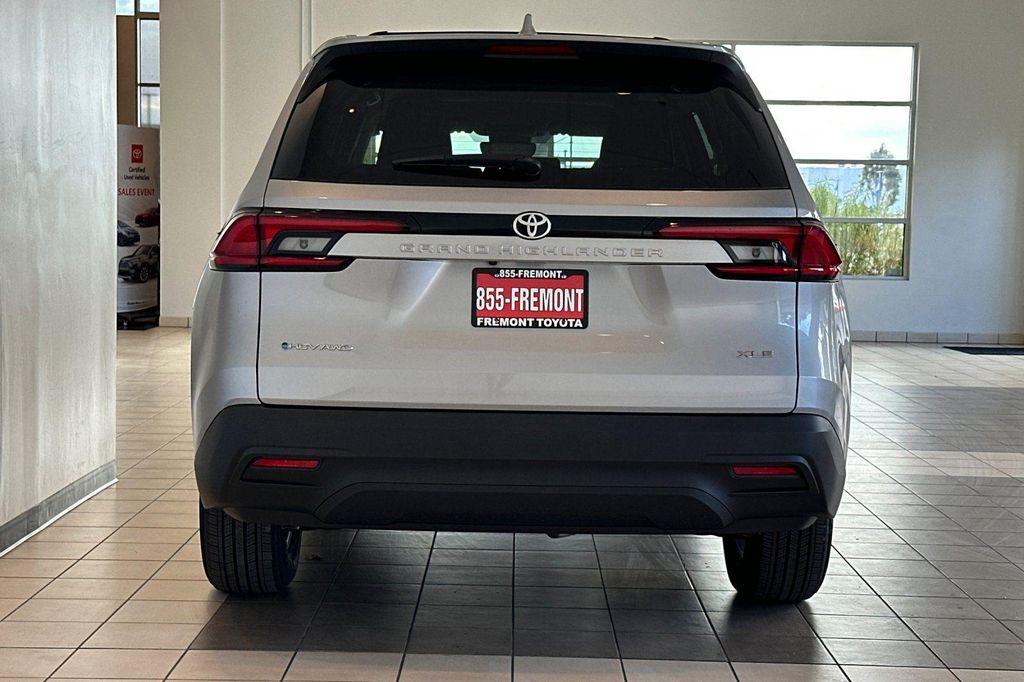 new 2026 Toyota Grand Highlander Hybrid car, priced at $58,587