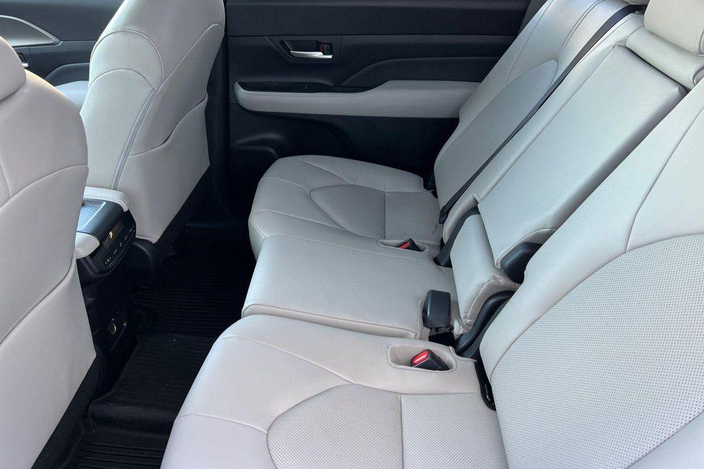 new 2026 Toyota Grand Highlander Hybrid car, priced at $58,587