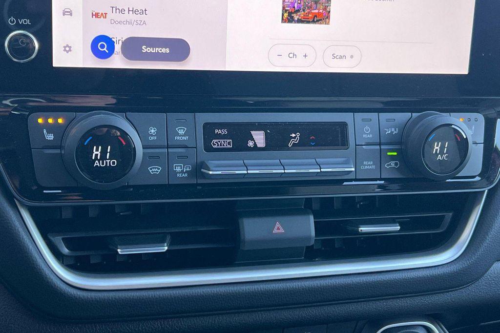 new 2026 Toyota Grand Highlander Hybrid car, priced at $58,587