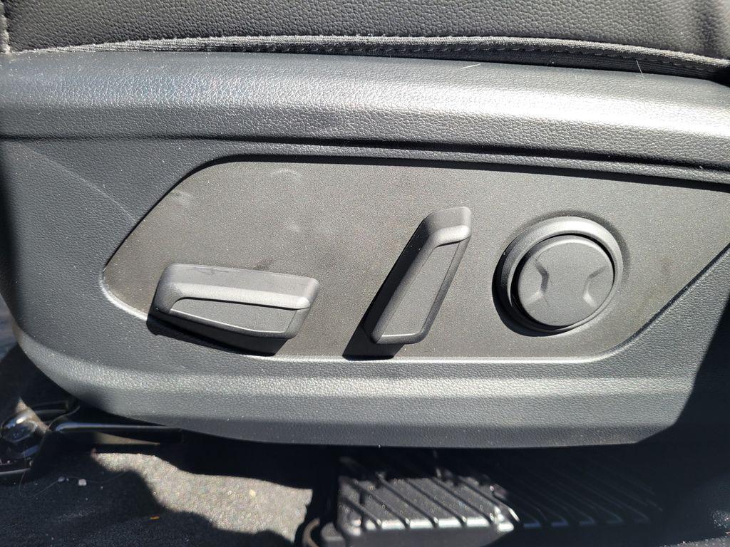 new 2026 Hyundai TUCSON Hybrid car, priced at $34,080