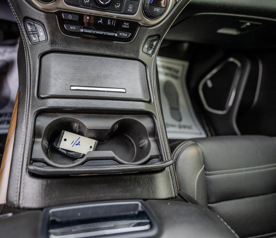 used 2020 GMC Yukon car, priced at $37,423