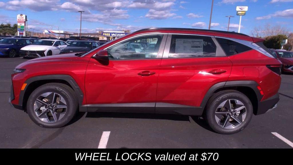 new 2025 Hyundai TUCSON Hybrid car, priced at $38,132