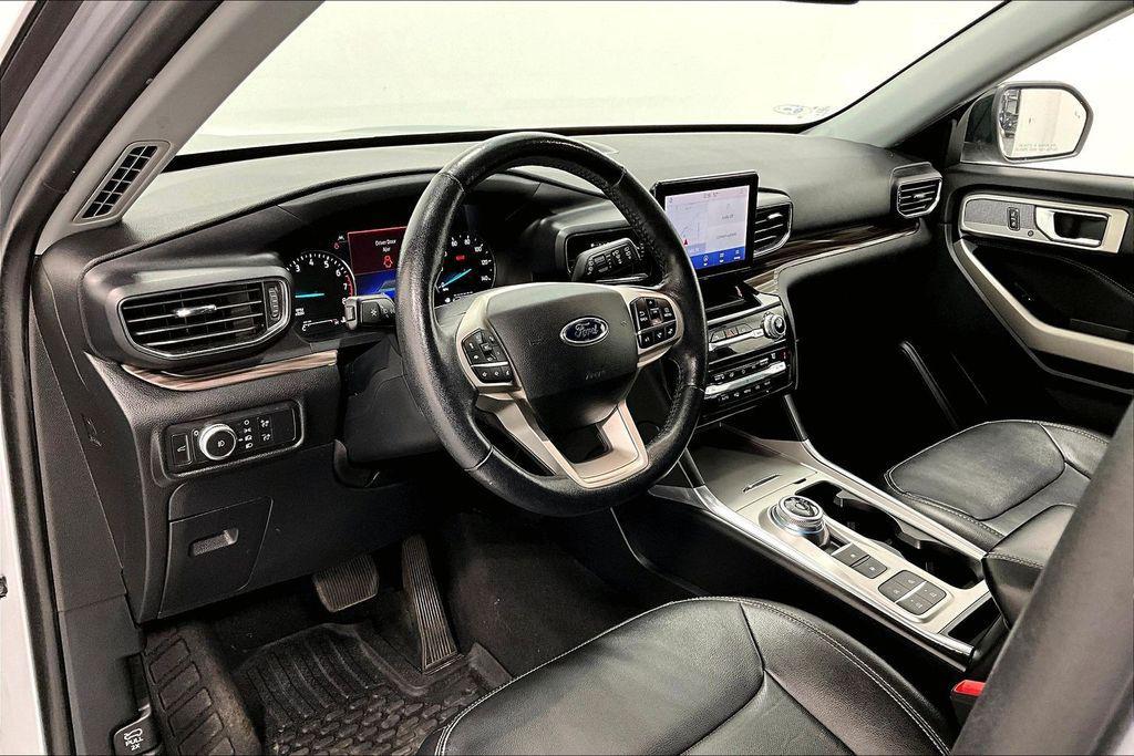 used 2021 Ford Explorer car, priced at $25,000