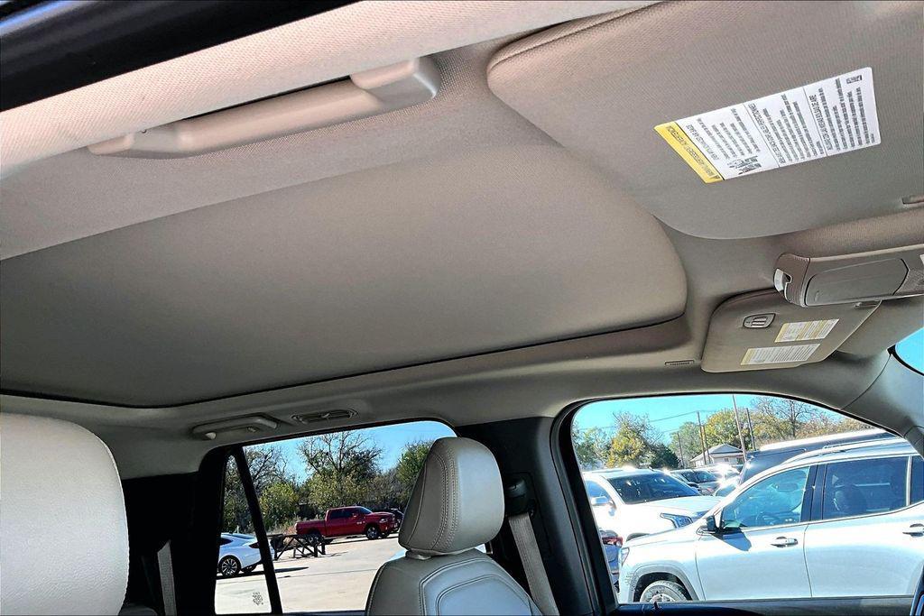 used 2021 Ford Expedition Max car, priced at $27,000