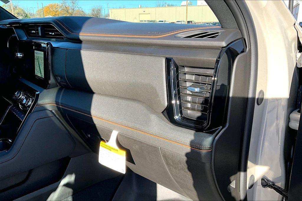 new 2026 GMC Sierra 2500 car, priced at $82,175