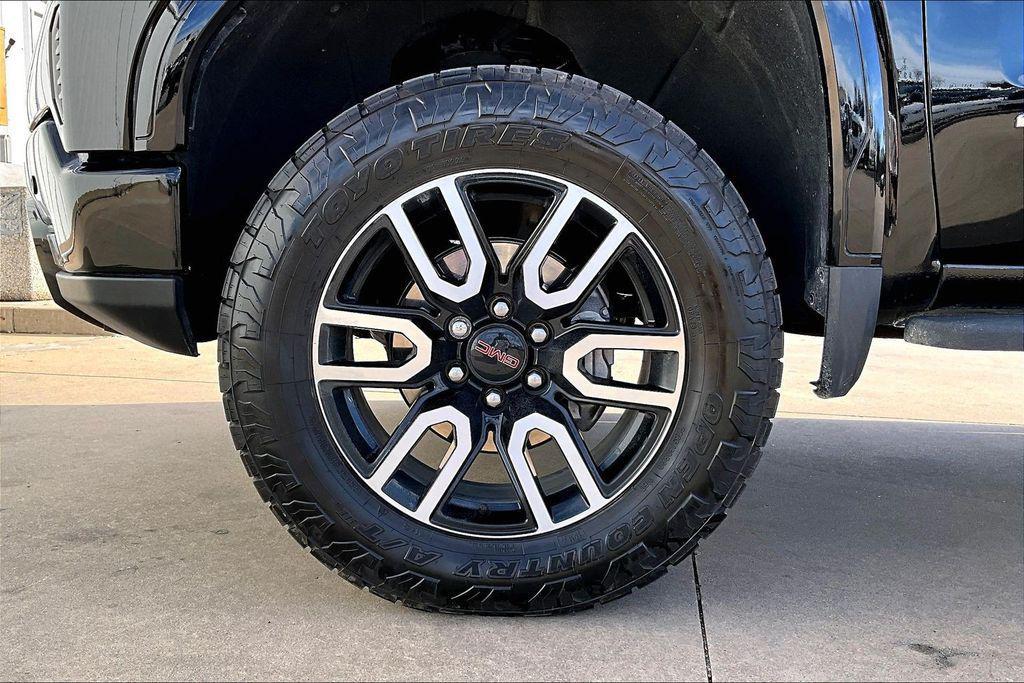 used 2025 GMC Sierra 1500 car, priced at $58,000