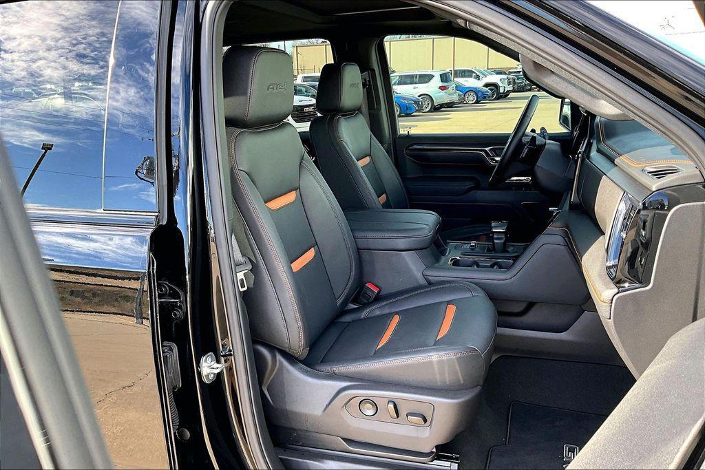 used 2025 GMC Sierra 1500 car, priced at $58,000