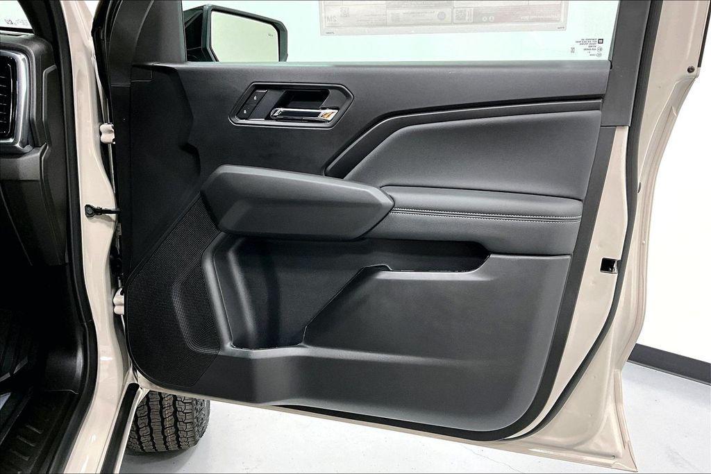 new 2026 GMC Canyon car, priced at $40,523