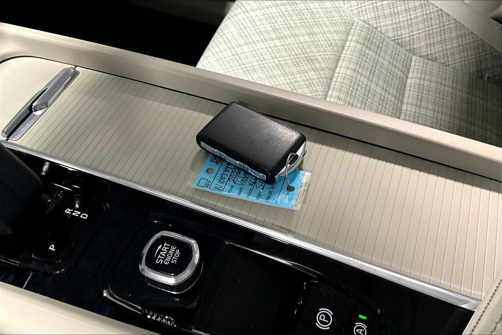 used 2022 Volvo XC60 car, priced at $24,000