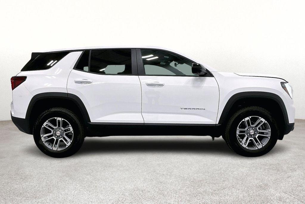 new 2026 GMC Terrain car, priced at $31,989