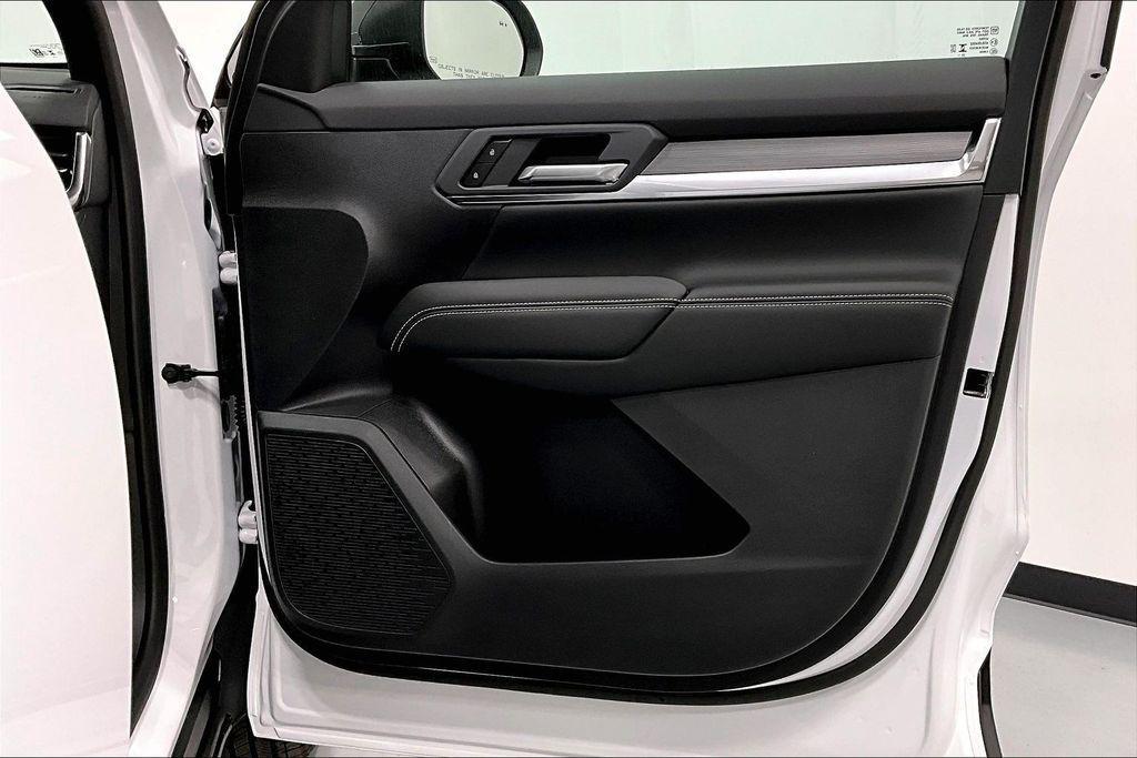 new 2026 GMC Terrain car, priced at $31,989