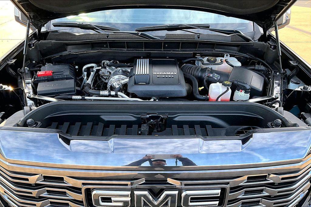 used 2022 GMC Sierra 1500 car, priced at $53,000
