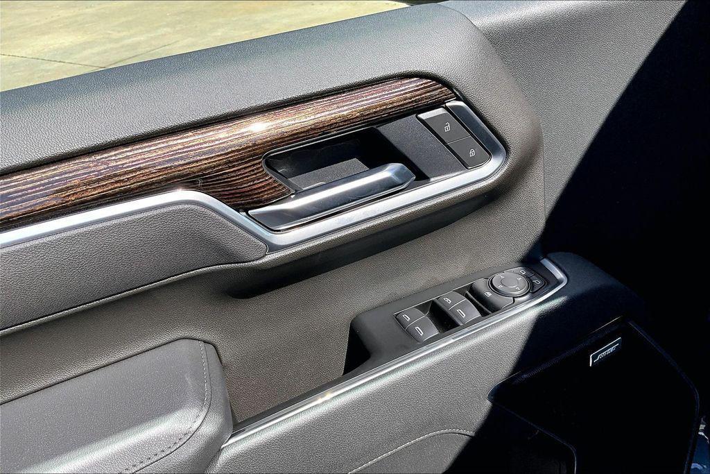 new 2026 GMC Sierra 1500 car, priced at $64,471