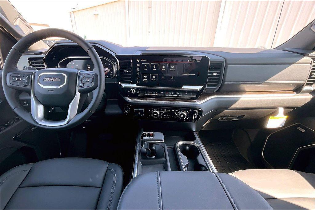 new 2026 GMC Sierra 1500 car, priced at $64,471