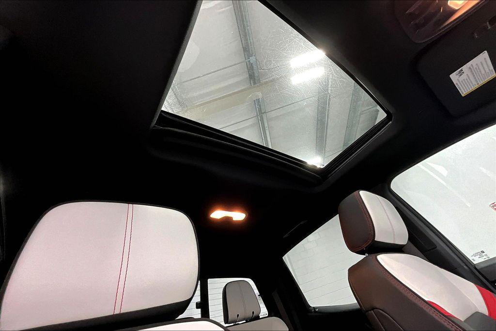 used 2023 GMC Canyon car, priced at $47,000