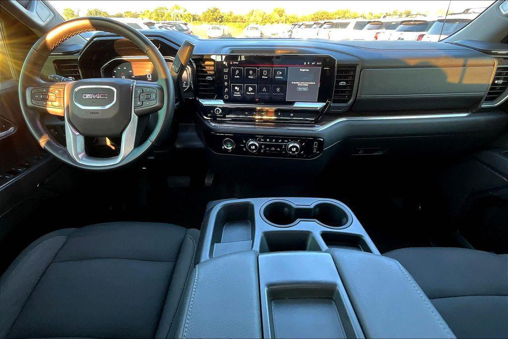 used 2024 GMC Sierra 1500 car, priced at $39,000