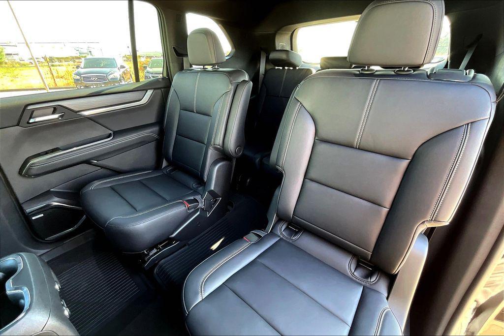 new 2026 GMC Acadia car, priced at $50,699