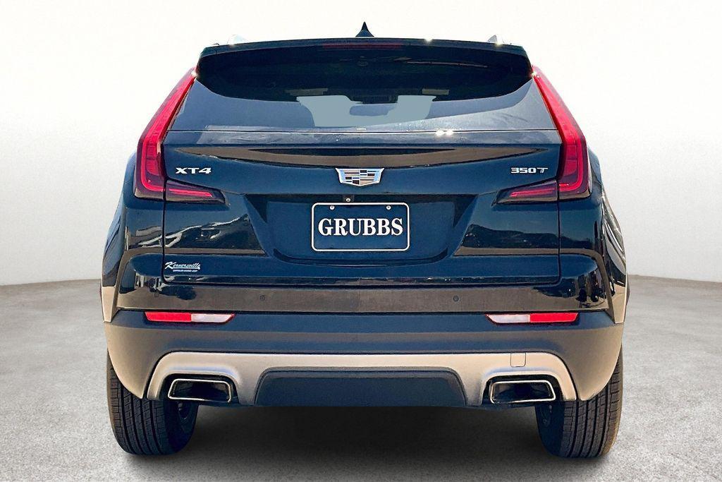 used 2021 Cadillac XT4 car, priced at $19,000