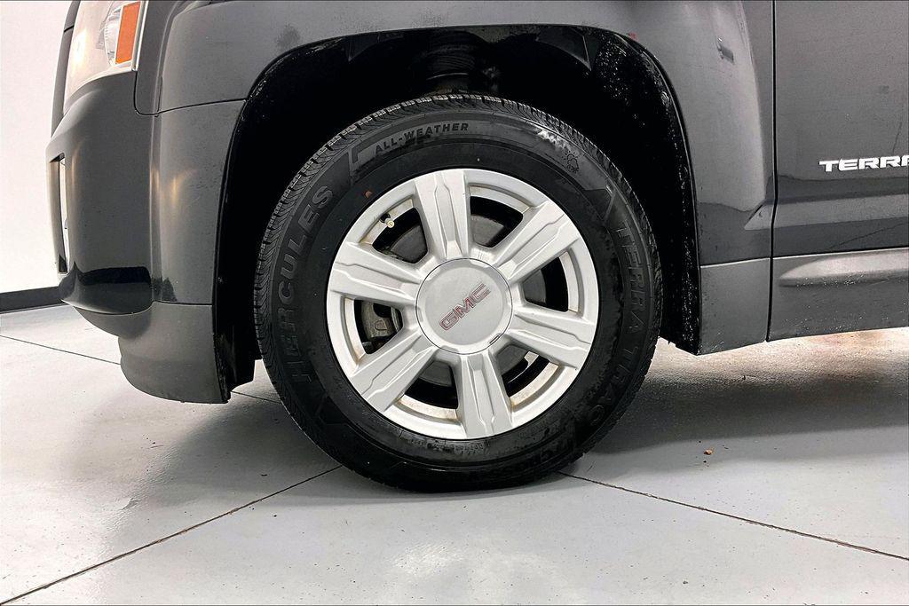 used 2015 GMC Terrain car, priced at $8,000
