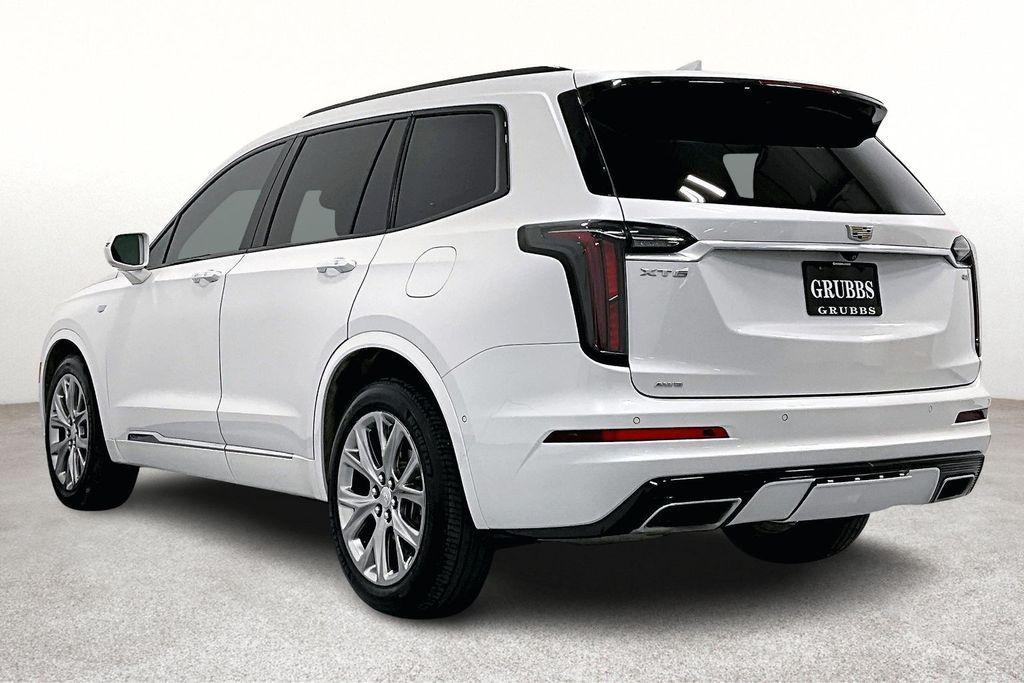 used 2020 Cadillac XT6 car, priced at $23,000