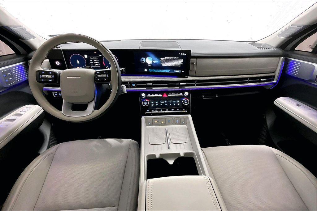 used 2025 Hyundai Santa Fe car, priced at $41,000