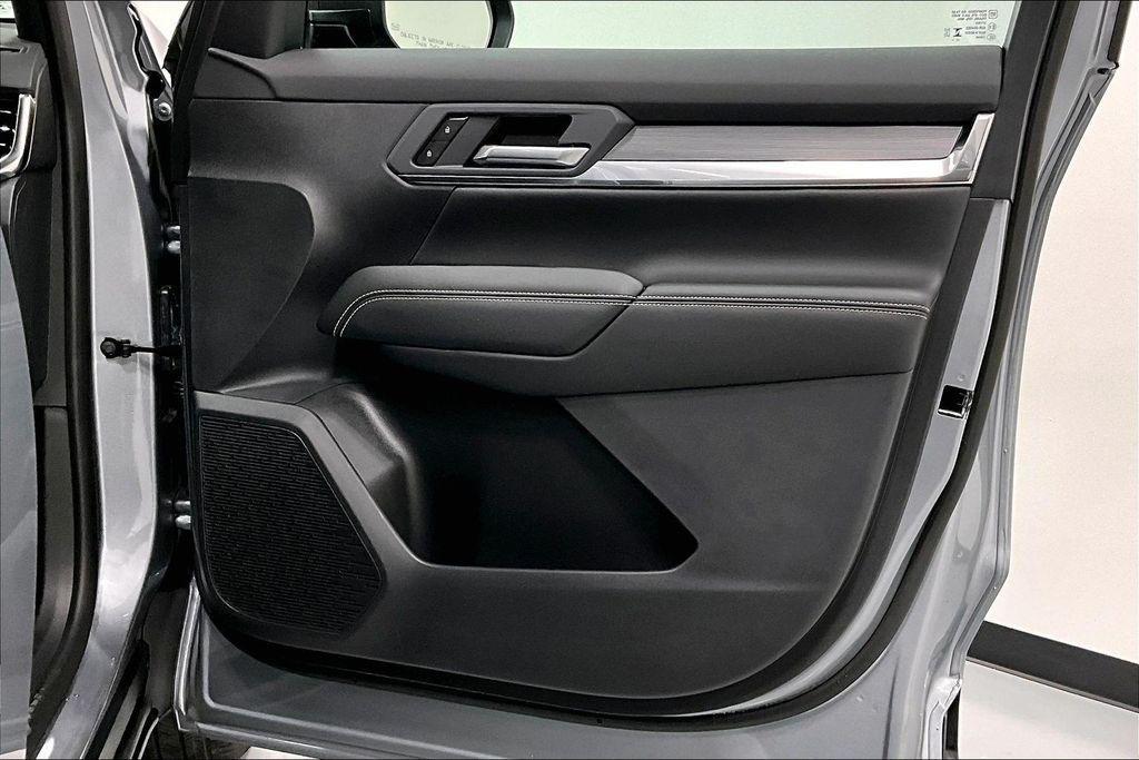 new 2026 GMC Terrain car, priced at $31,319