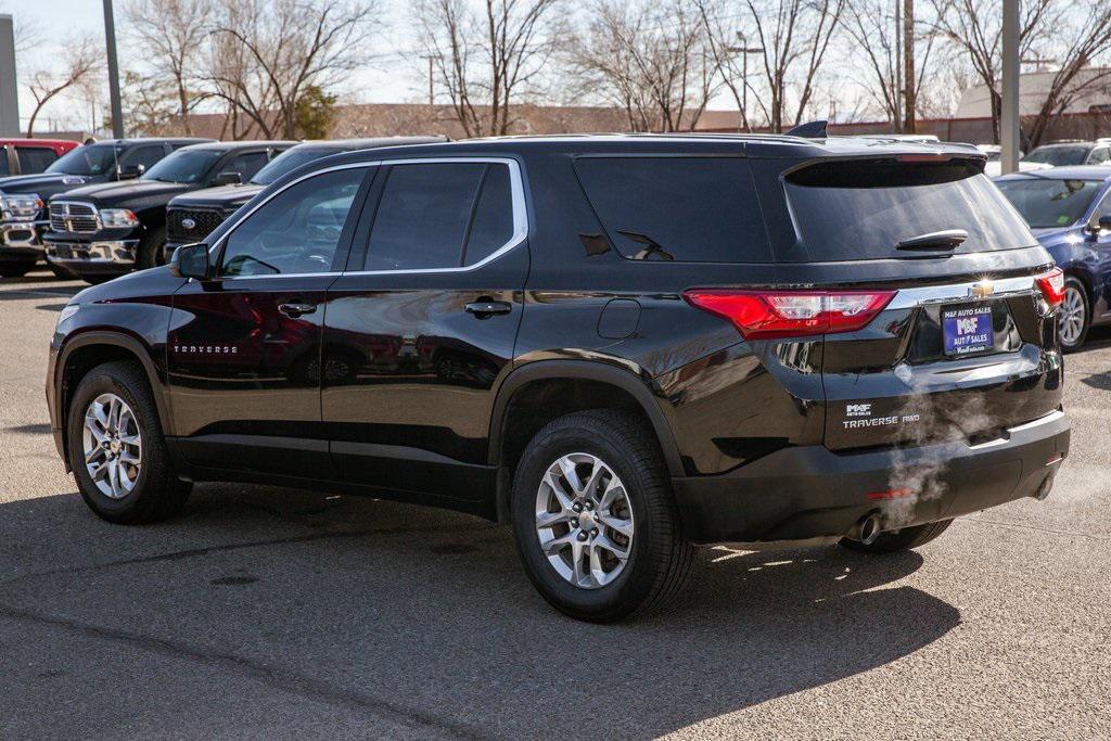 used 2021 Chevrolet Traverse car, priced at $18,700