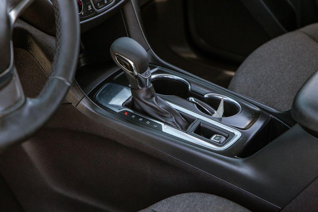 used 2024 Chevrolet Equinox car, priced at $18,350
