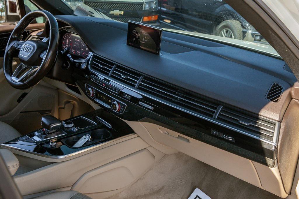 used 2018 Audi Q7 car