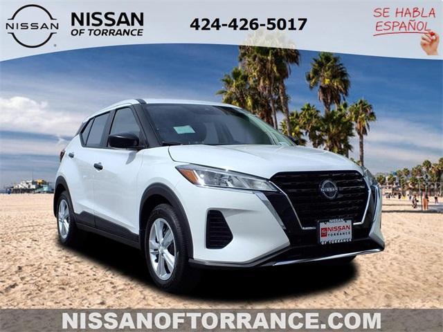 new 2025 Nissan Kicks Play car, priced at $23,179