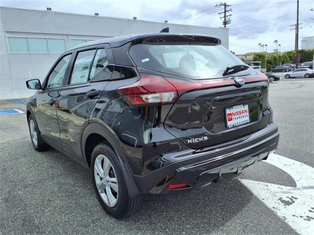 new 2025 Nissan Kicks Play car, priced at $22,795
