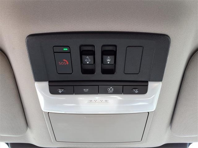 used 2022 Nissan Pathfinder car, priced at $28,497