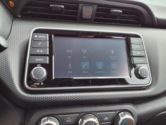 new 2025 Nissan Kicks Play car, priced at $23,179