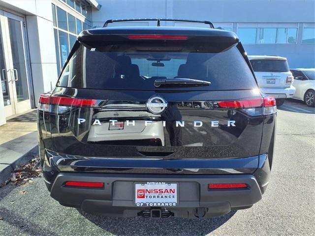 new 2025 Nissan Pathfinder car, priced at $36,696