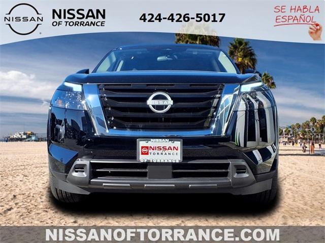 new 2025 Nissan Pathfinder car, priced at $36,696