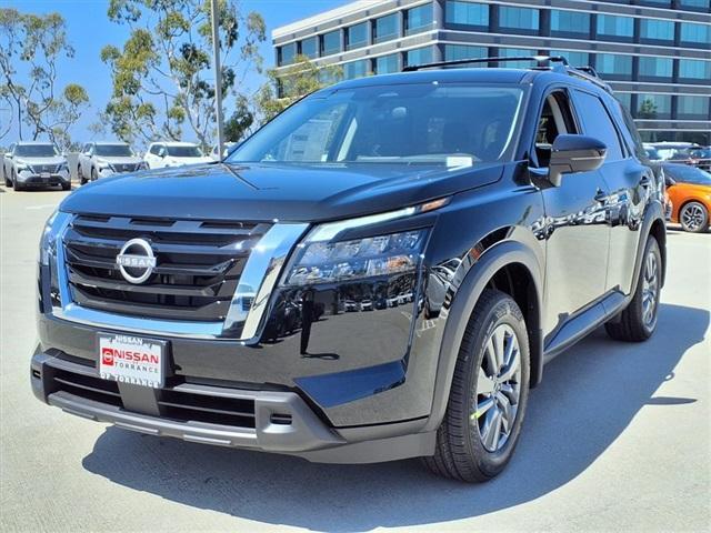 new 2025 Nissan Pathfinder car, priced at $36,696