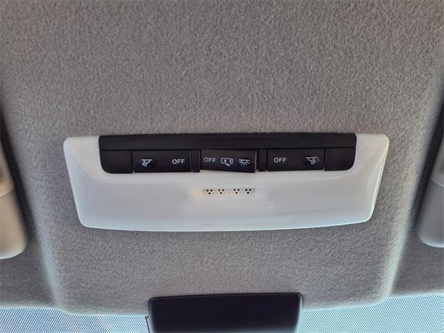 used 2020 Nissan Kicks car