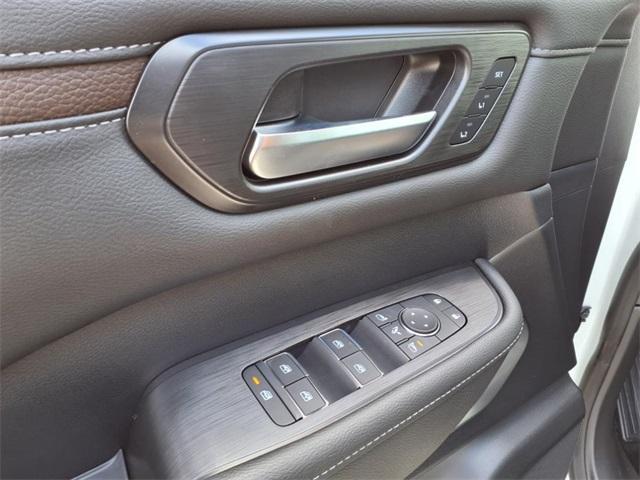 new 2025 Nissan Armada car, priced at $75,567