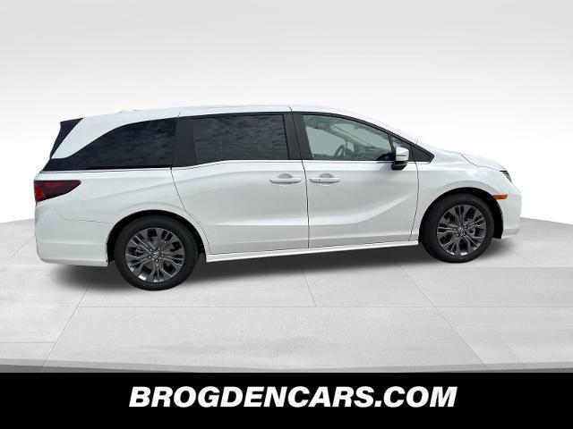 new 2026 Honda Odyssey car, priced at $48,695
