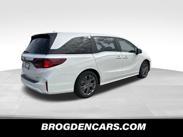 new 2026 Honda Odyssey car, priced at $48,695