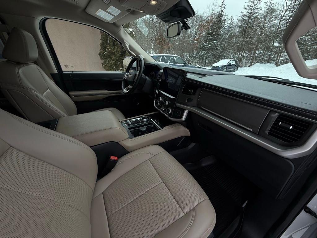 used 2024 Ford Expedition Max car, priced at $42,500
