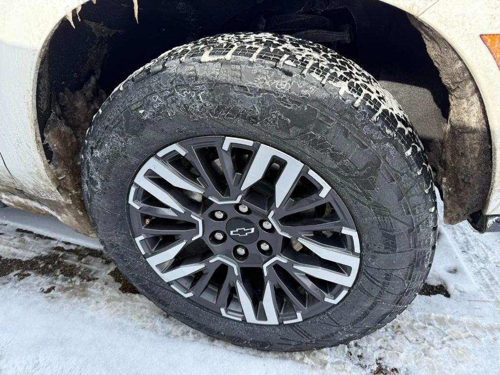 used 2025 Chevrolet Suburban car, priced at $65,500