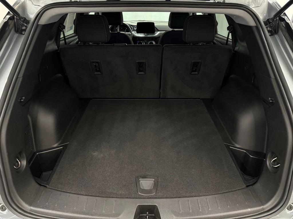 used 2025 Chevrolet Blazer car, priced at $29,500