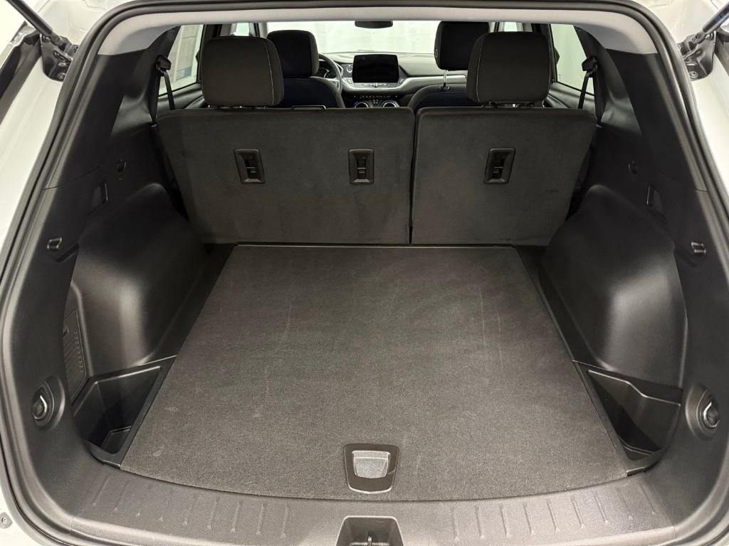 used 2025 Chevrolet Blazer car, priced at $29,500