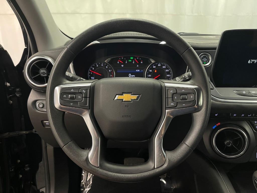 used 2025 Chevrolet Blazer car, priced at $32,000