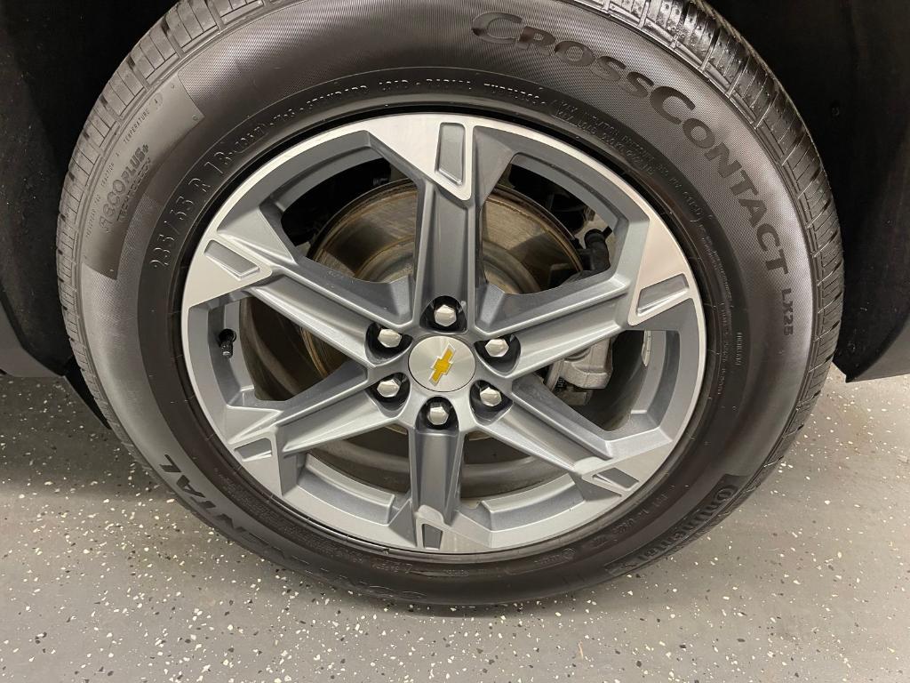 used 2025 Chevrolet Blazer car, priced at $32,000