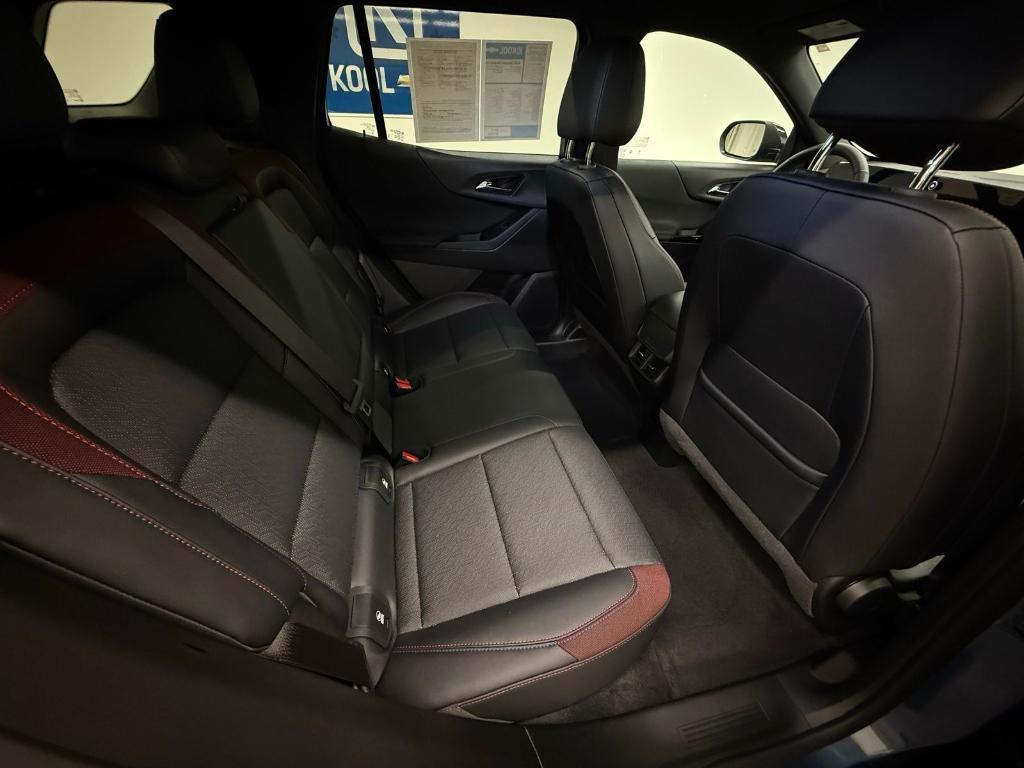 used 2025 Chevrolet Equinox car, priced at $32,000