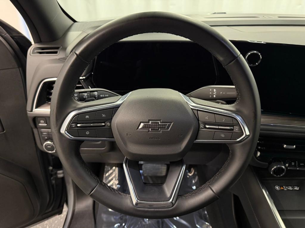 used 2025 Chevrolet Suburban car, priced at $65,000