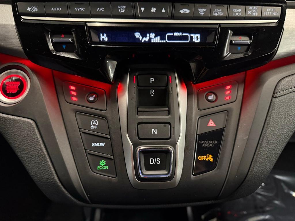used 2025 Honda Odyssey car, priced at $40,000